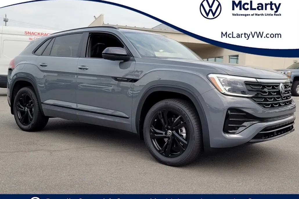 2025 Volkswagen Atlas Cross Sport SEL R-Line photo 1