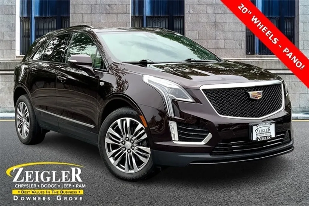 2020 Cadillac XT5 Sport photo 1