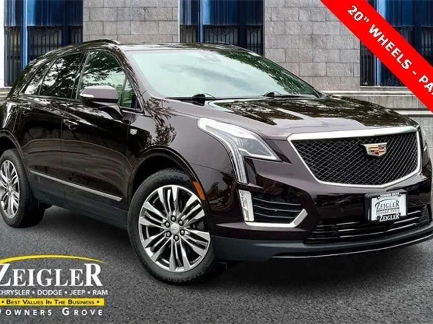 2020 Cadillac XT5 Sport photo 1