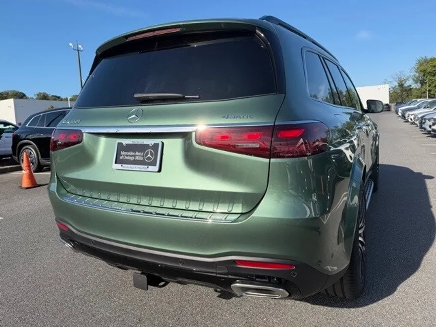 2026 Mercedes Benz GLS 580 4MATIC photo 1