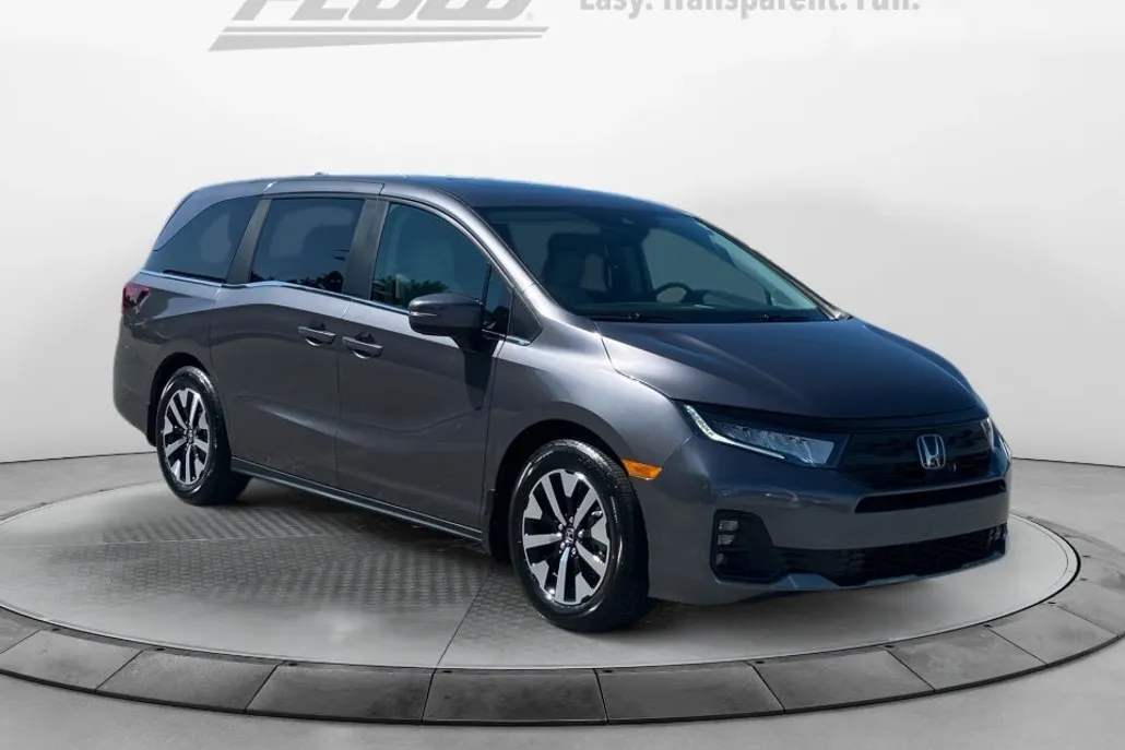 2026 Honda Odyssey EX-L photo 1