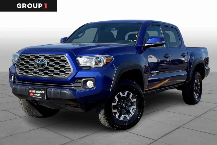2023 Toyota Tacoma TRD Off-Road V6 photo 1