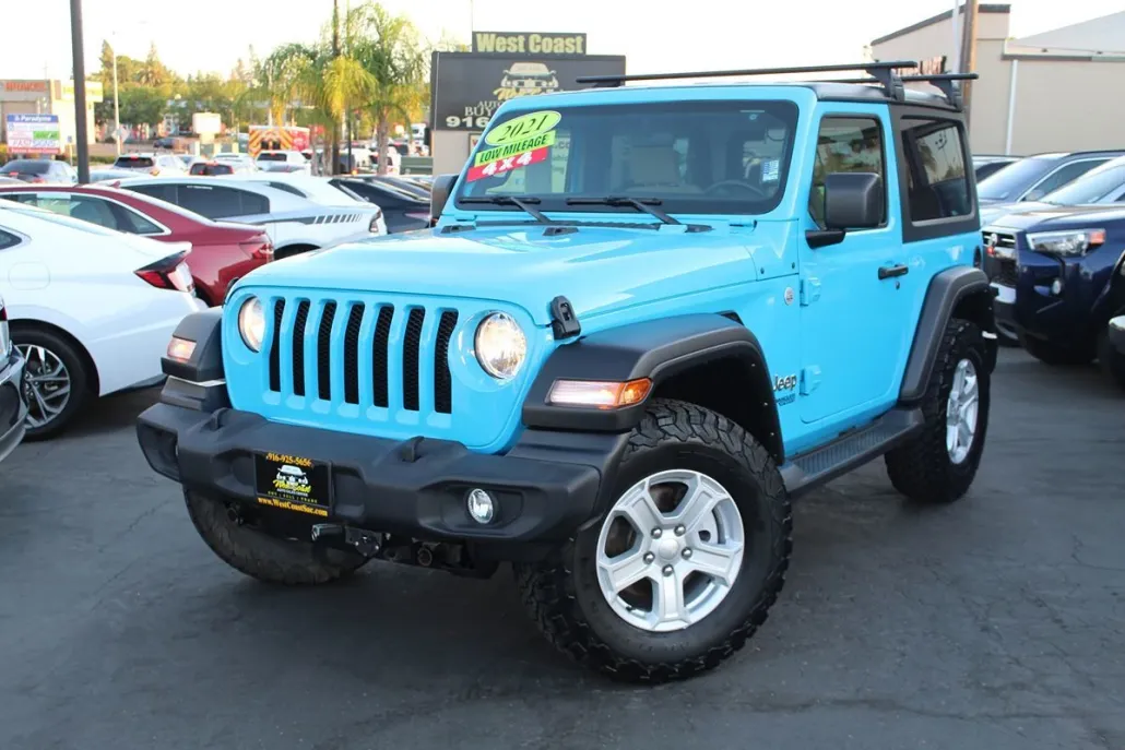 2021 Jeep Wrangler Sport S photo 1