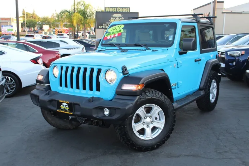 2021 Jeep Wrangler Sport S photo 1