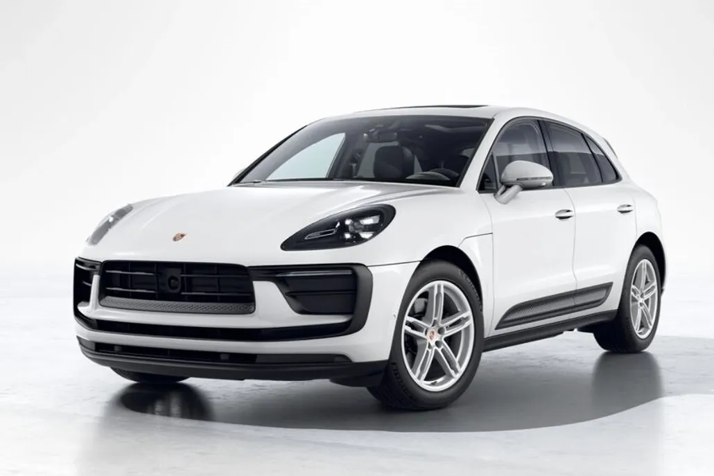 2026 Porsche Macan T photo 1