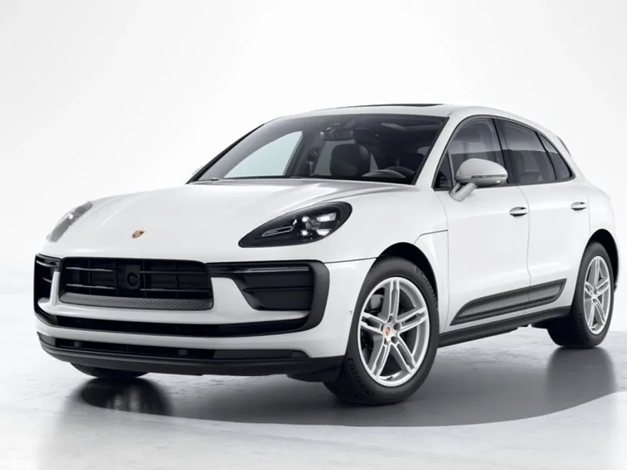 2026 Porsche Macan T photo 1