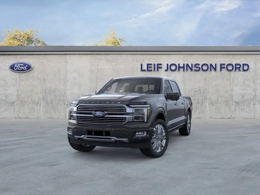 2025 Ford F-150 Platinum photo 1