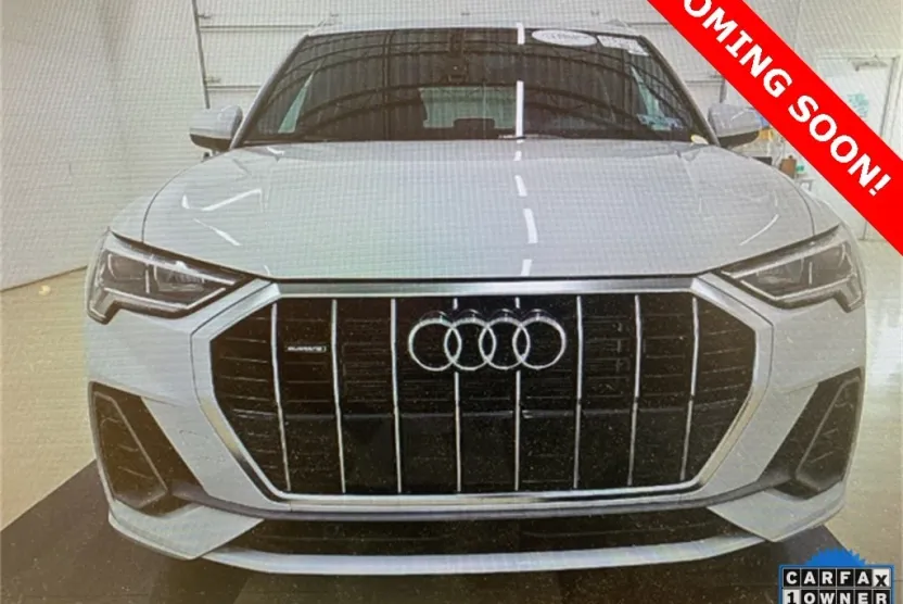 2024 Audi Q3 Premium Plus photo 1