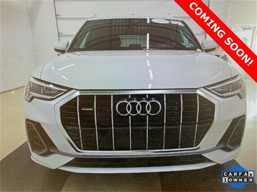 2024 Audi Q3 Premium Plus photo 1