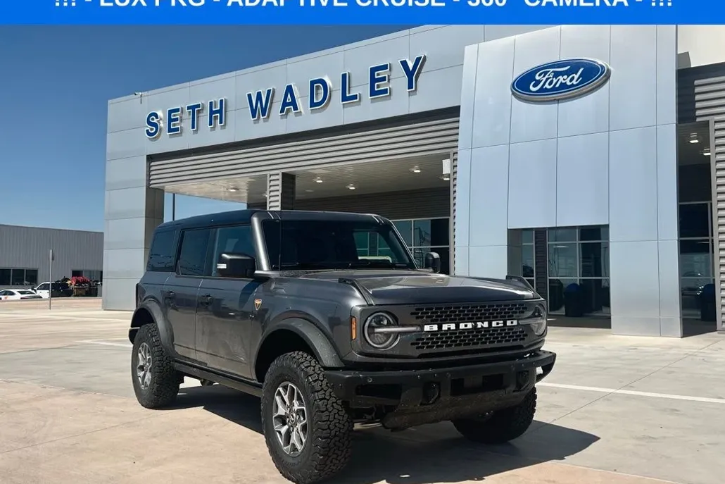 2025 Ford Bronco Badlands photo 1