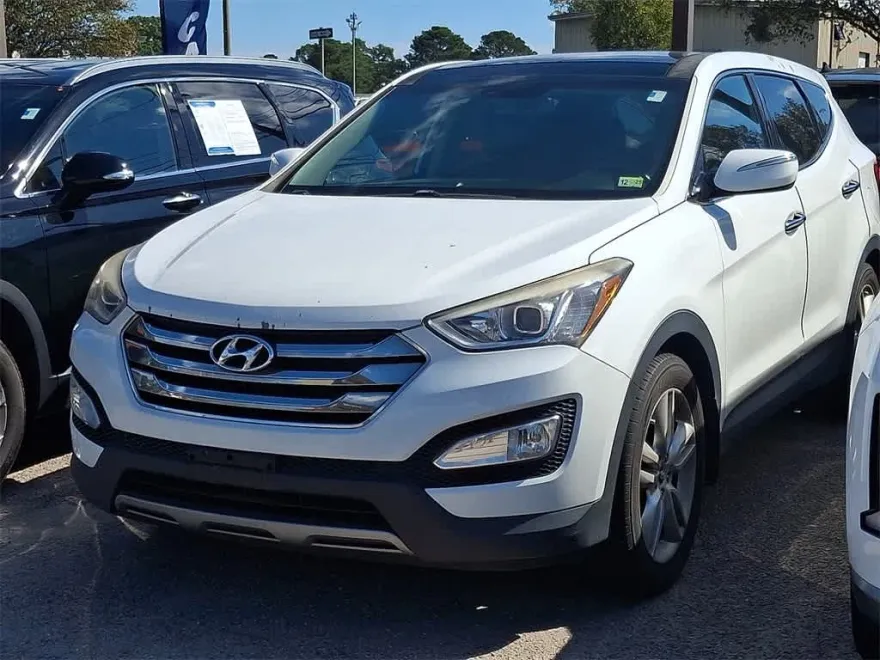 2013 Hyundai Santa Fe 2.0T Sport photo 1
