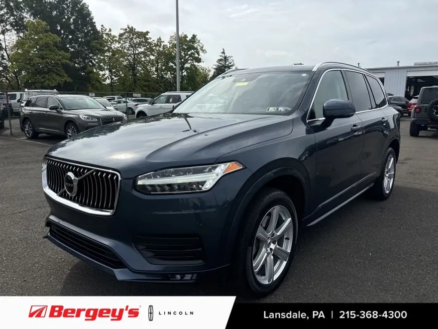 2020 Volvo XC90 Momentum T6 photo 1