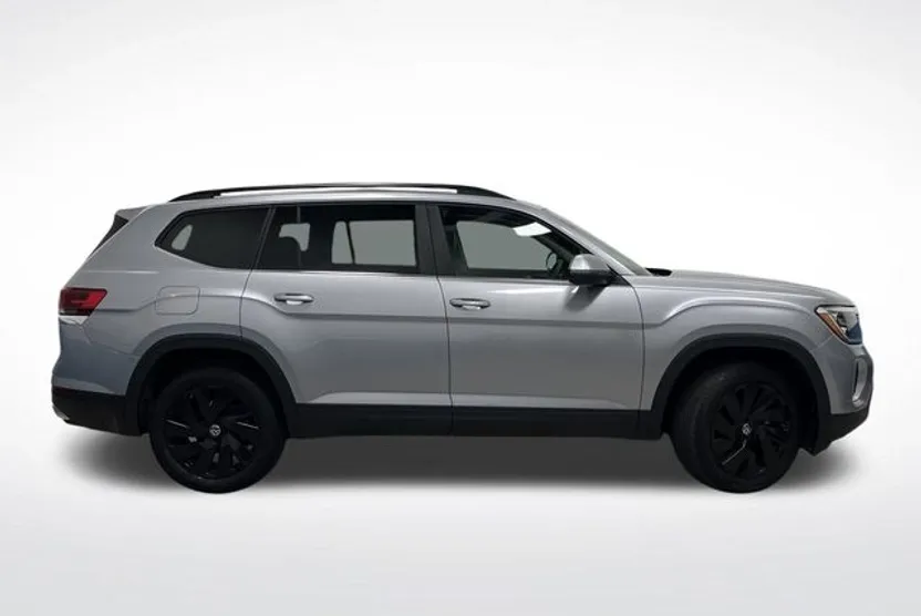 2024 Volkswagen Atlas SE Technology photo 1