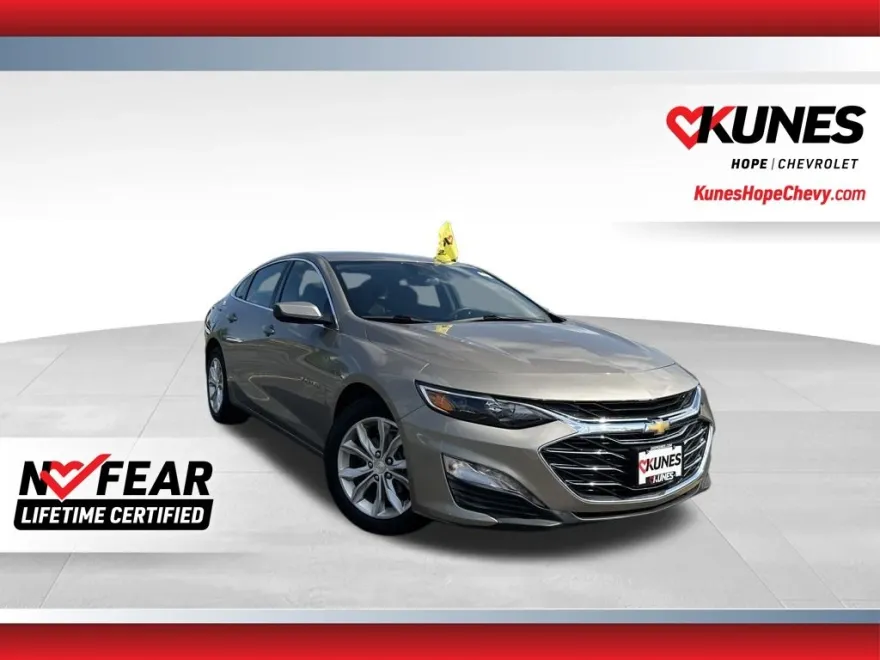 2023 Chevrolet Malibu 1LT photo 1