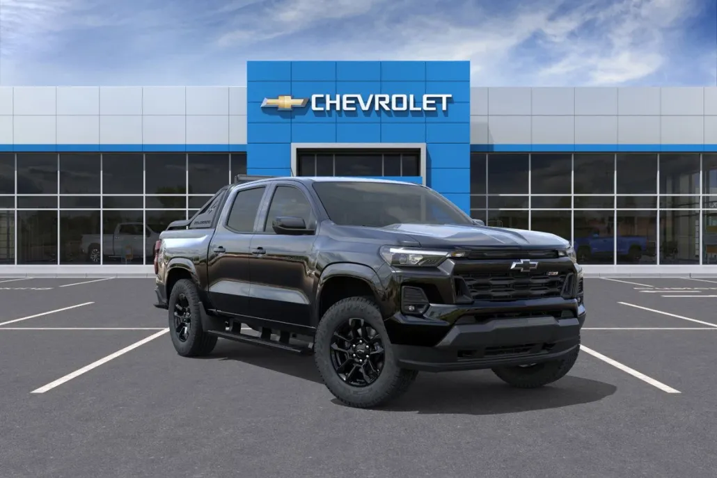 2025 Chevrolet Colorado Z71 photo 1