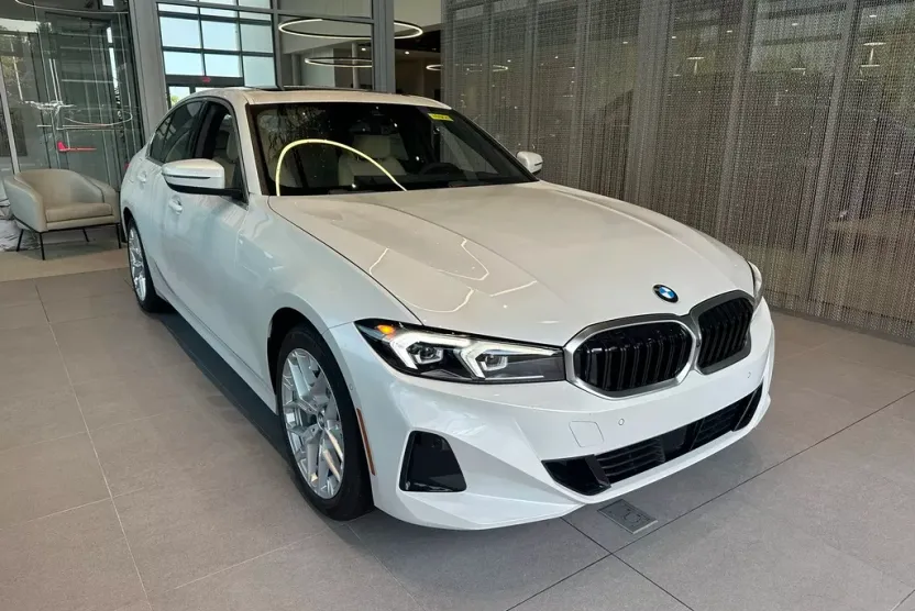 2025 Bmw 330i xDrive Sedan photo 1