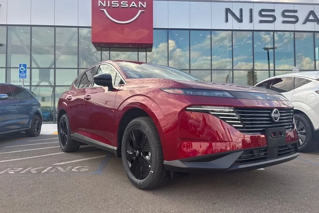 2025 Nissan Murano SV photo 1
