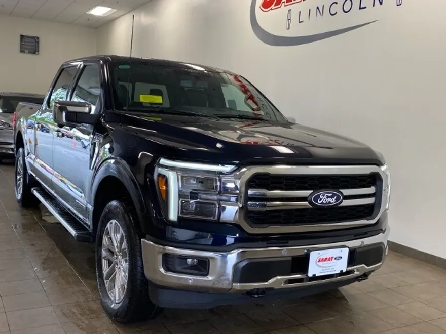 2025 Ford F-150 Lariat photo 1