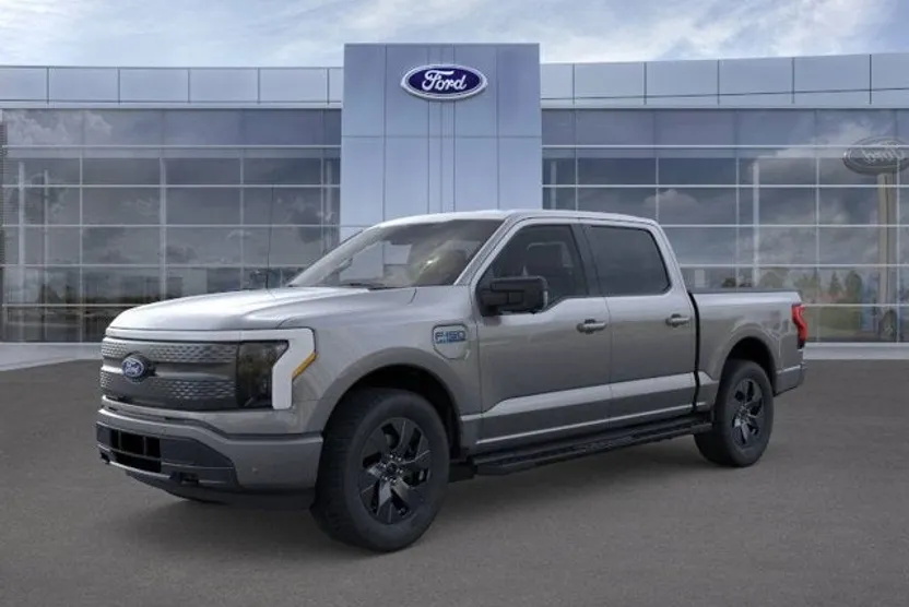 2025 Ford F-150 Lightning photo 1
