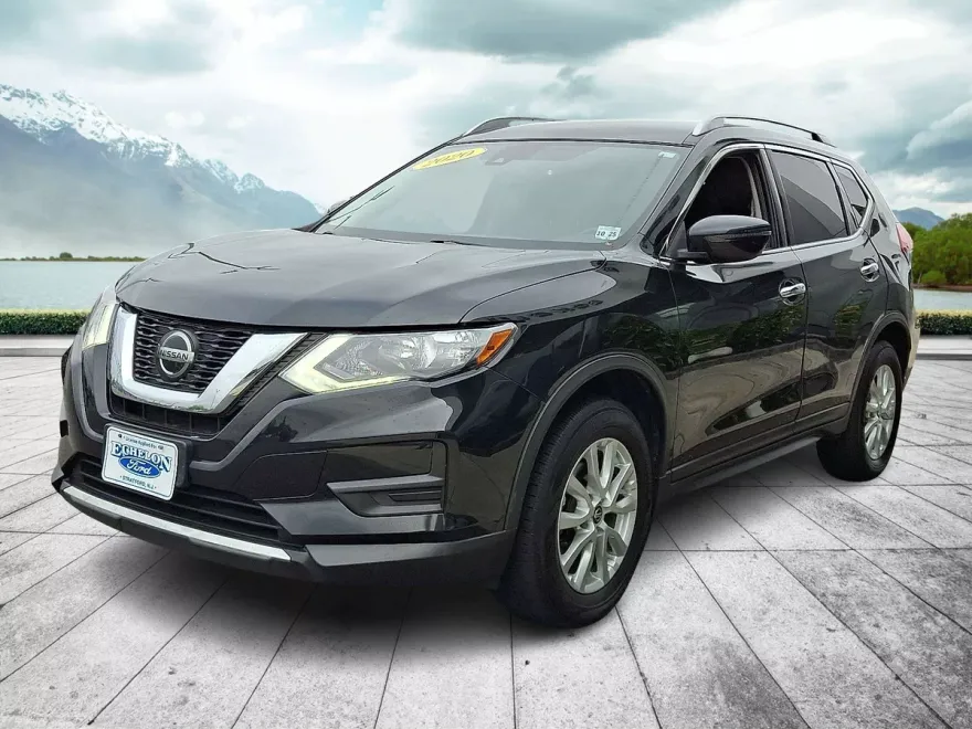 2020 Nissan Rogue SV AWD photo 1