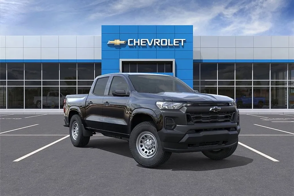 2025 Chevrolet Colorado LT photo 1