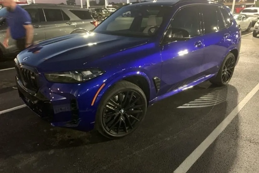 2025 Bmw X5 M60i photo 1