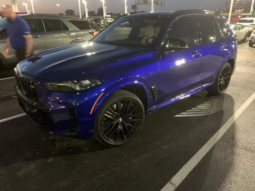 2025 Bmw X5 M60i photo 1