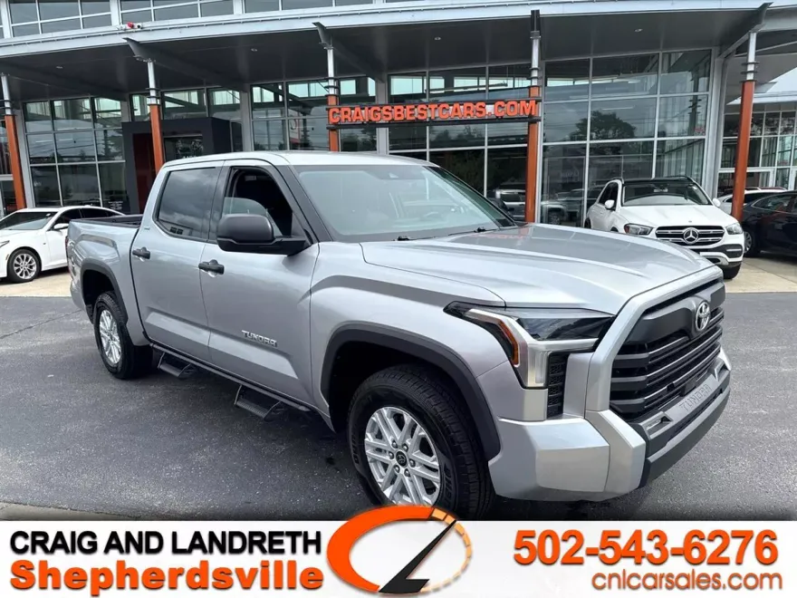 2022 Toyota Tundra SR5 photo 1