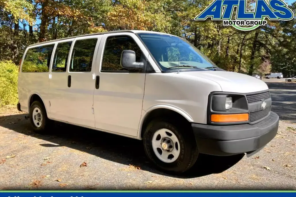 2007 Chevrolet Express 1500 Cargo photo 1