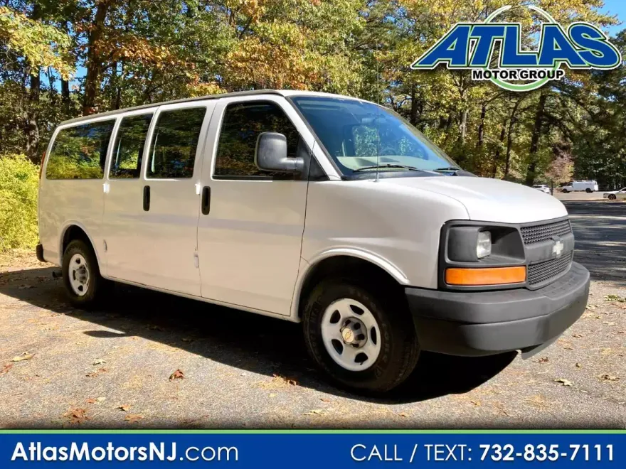 2007 Chevrolet Express 1500 Cargo photo 1