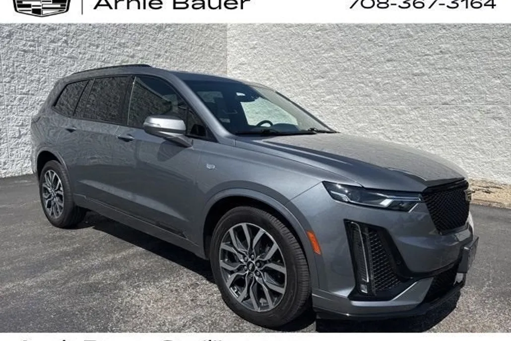 2021 Cadillac XT6 Sport photo 1