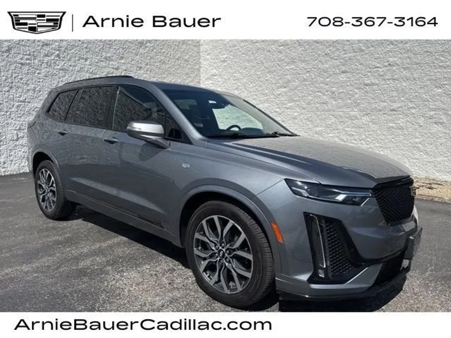 2021 Cadillac XT6 Sport photo 1