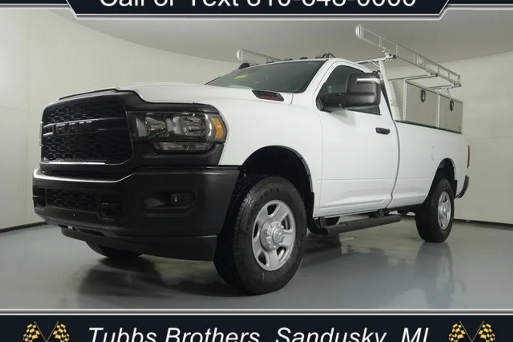 2024 Ram 3500 Tradesman photo 1