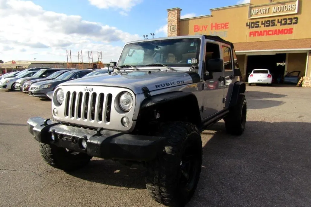 2017 Jeep Wrangler Unlimited Rubicon photo 1