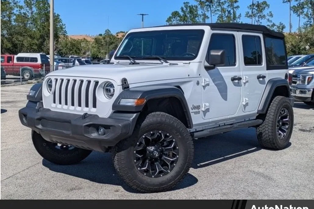 2020 Jeep Wrangler Sport S photo 1