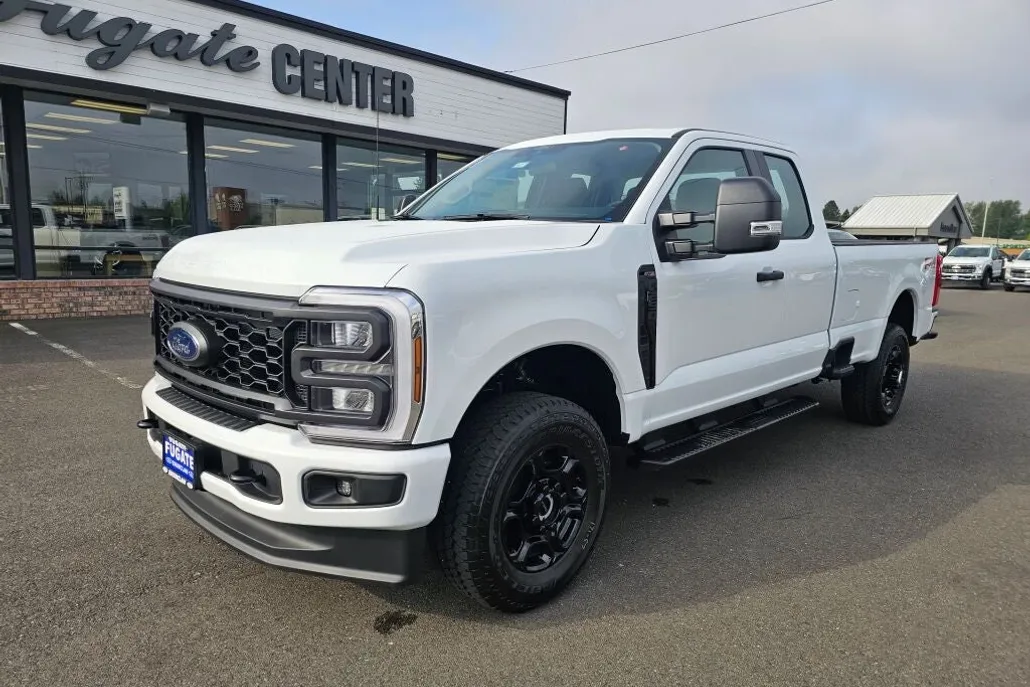 2026 Ford F-250 photo 1
