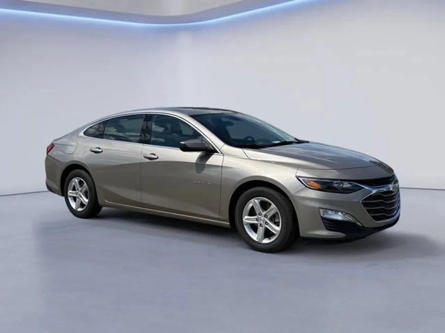 2022 Chevrolet Malibu 1LT photo 1