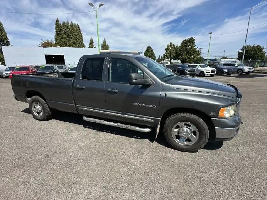 2003 Dodge Ram SLT photo 1