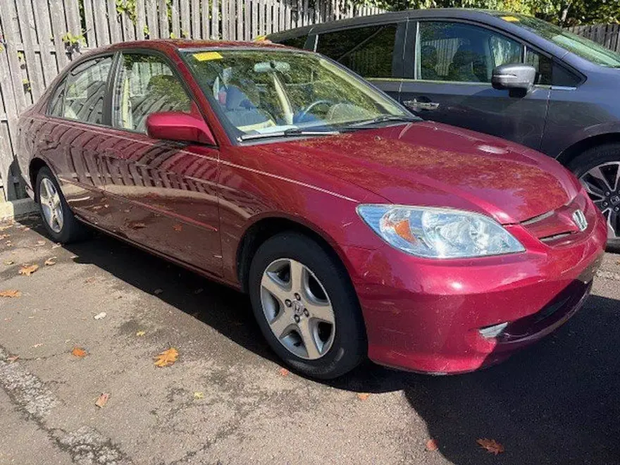 2004 Honda Civic EX photo 1