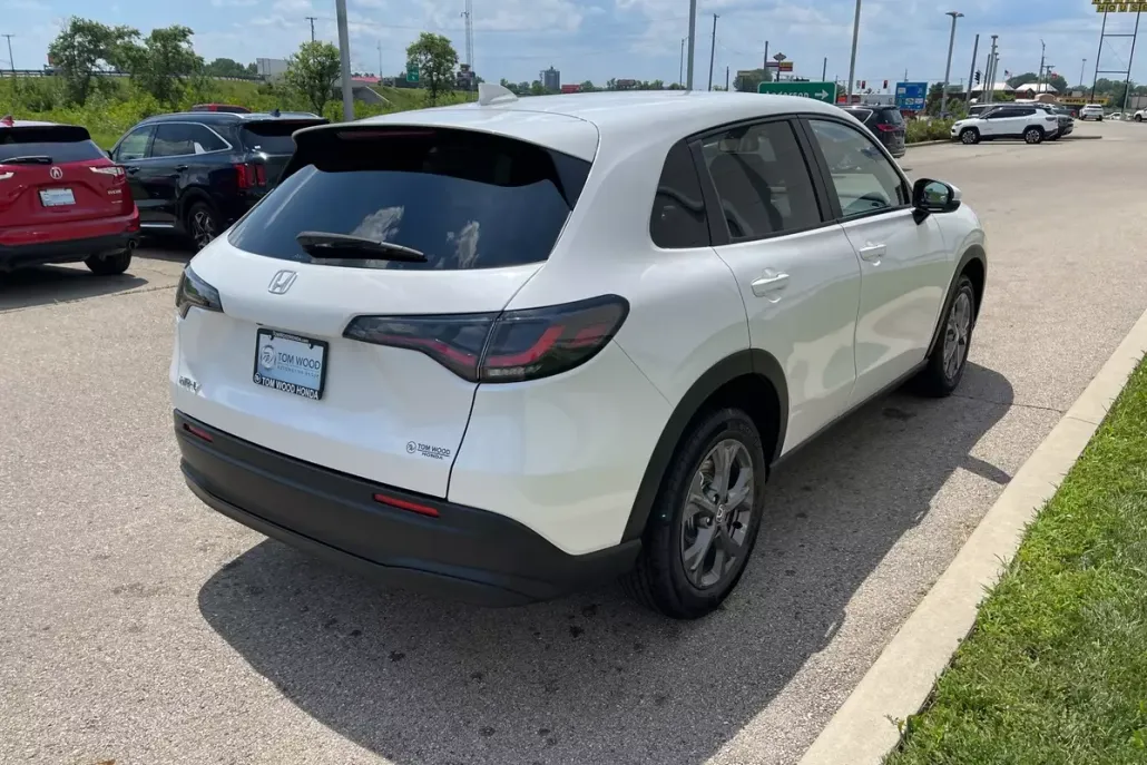 2026 Honda HR-V LX photo 1