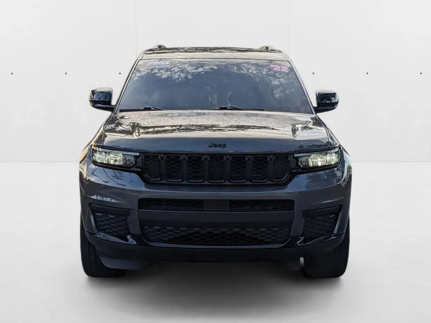 2022 Jeep Cherokee Altitude photo 1