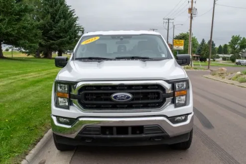 2023 Ford F-150 XLT photo 2