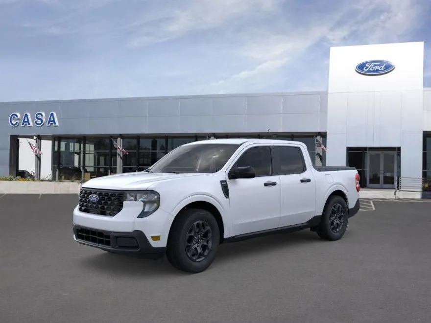2025 Ford Maverick XLT photo 1