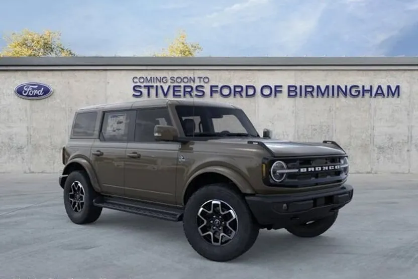 2025 Ford Bronco Outer Banks photo 1