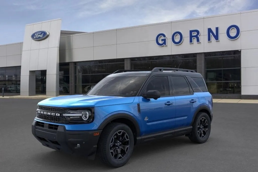 2025 Ford Bronco Sport Outer Banks photo 1