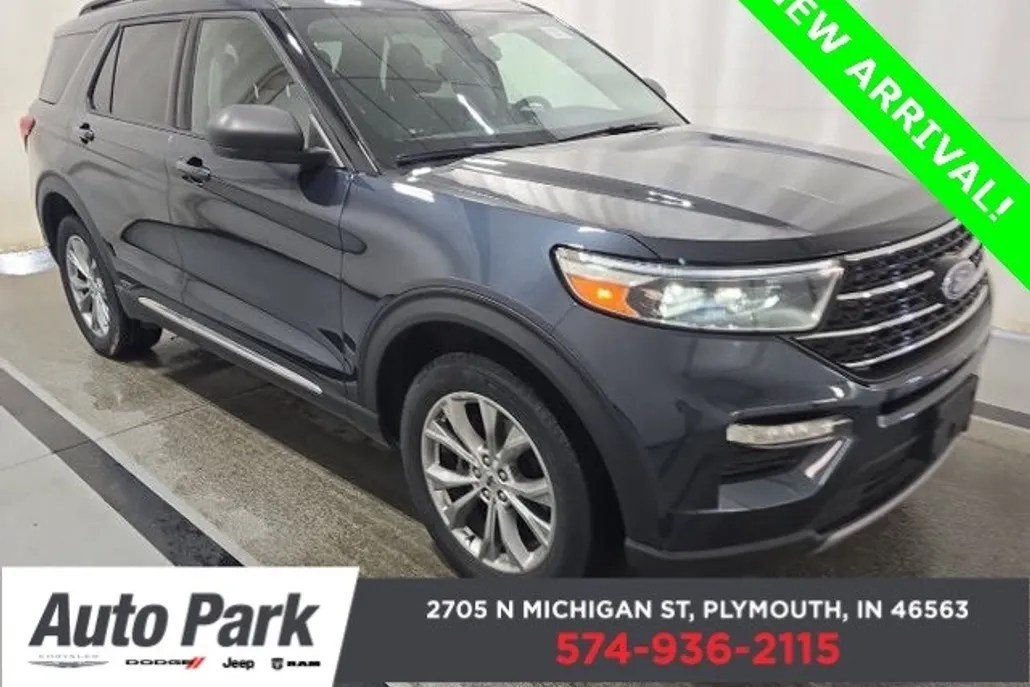 2022 Ford Explorer XLT photo 1