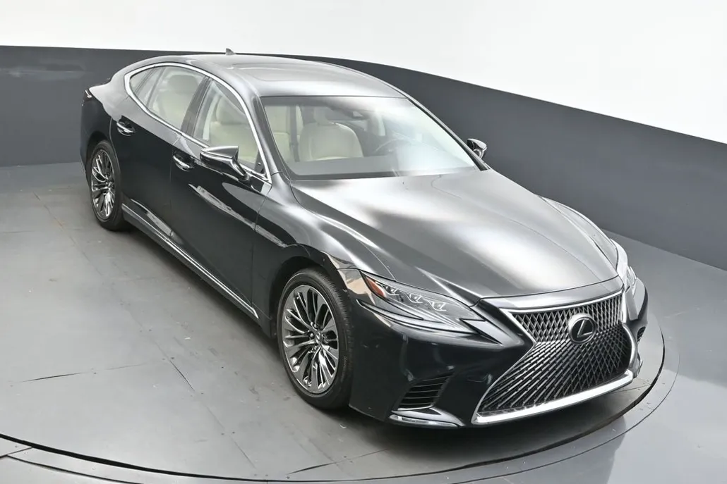 2020 Lexus LS 500 photo 1