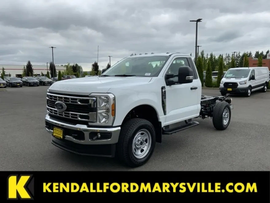2025 Ford F-350 photo 1