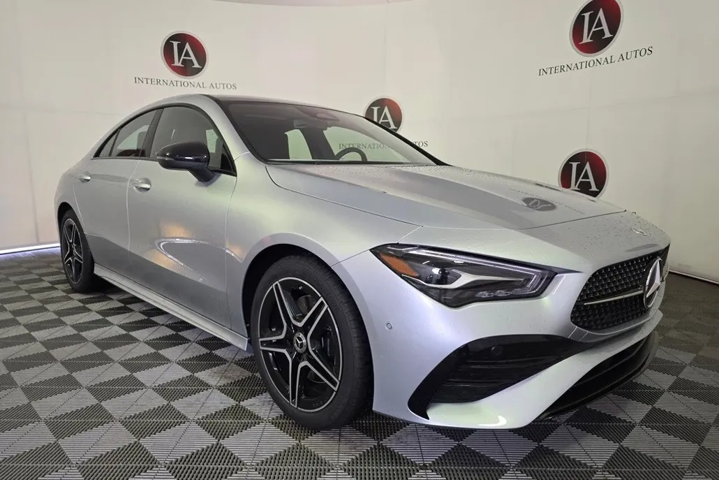 2026 Mercedes Benz CLA 250 4MATIC photo 1