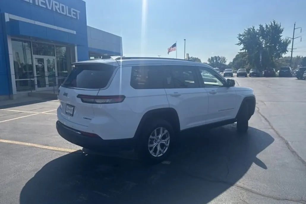 2021 Jeep Grand Cherokee Limited photo 1